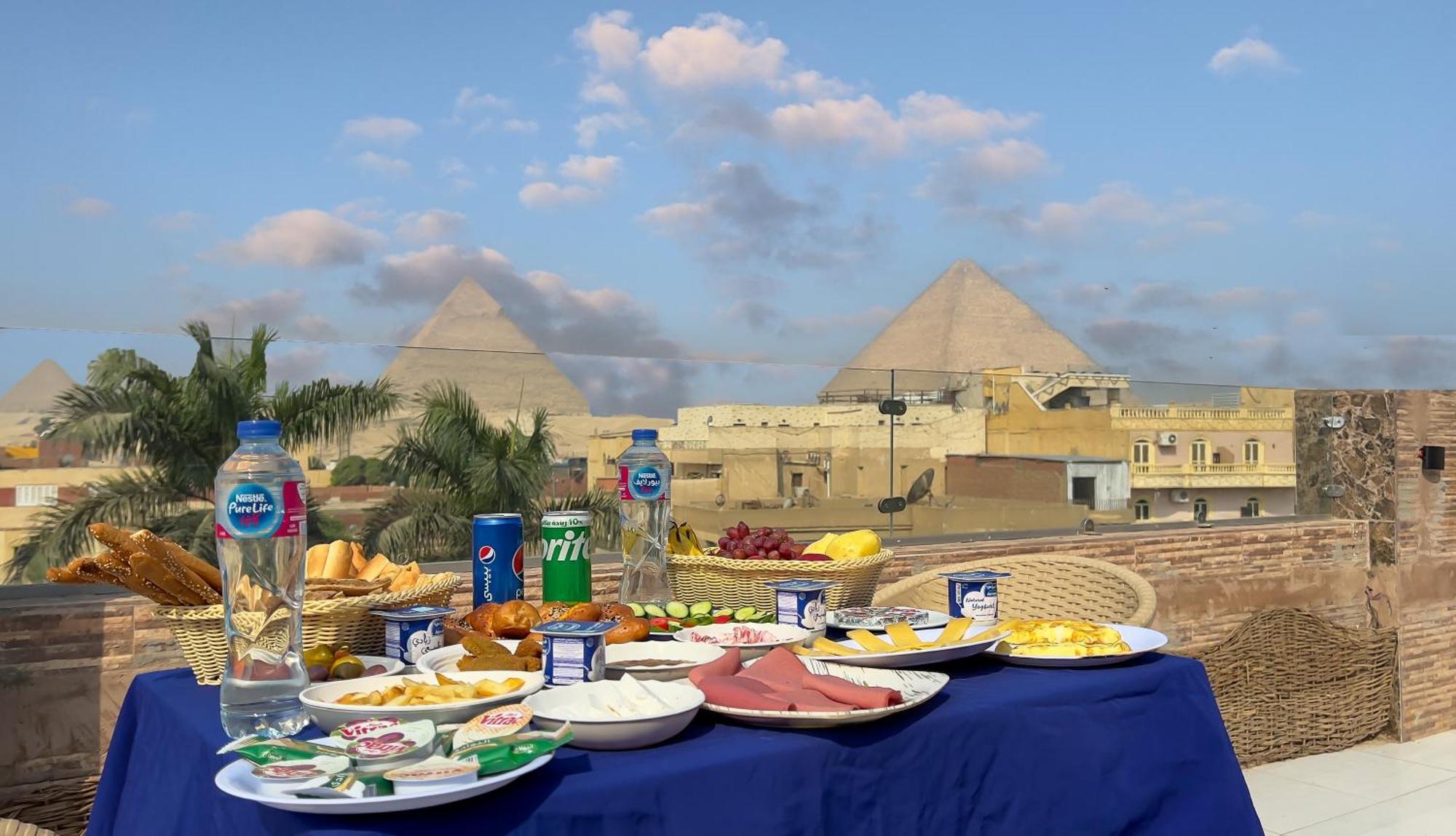 Pyramids Express View Hotel Kafret el-Gabal 외부 사진